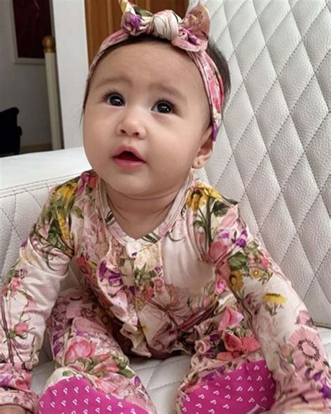 7 Potret Khalisa Bayi Cantik Kartika Putri Dan Habib Usman Lucu