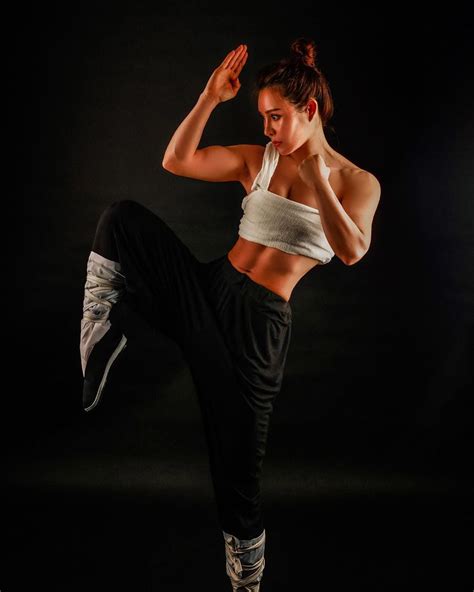 Martial Arts Asia Action — Yuan Herong Martial Arts Girl Martial Arts Women Martial Arts