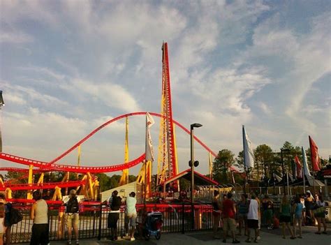 10 Amazing And Scariest Rollercoasters In The World Roller Coaster Six