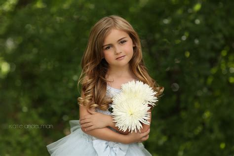 Flower Child By Katie Andelman Garner 500px Girls With Flowers