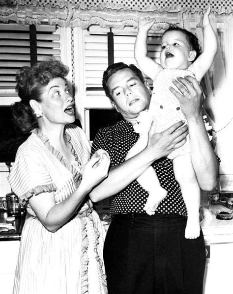 Lucy And Desi With Little Lucie I Love Lucy Show I Love Lucy Desi