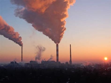 More carbon dioxide means more heat is trapped and the earth warms up. Atmospheric CO2 hits record high in May 2019 | Earth ...