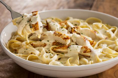 History Of Olive Gardens Alfredo Sauce Popsugar Food