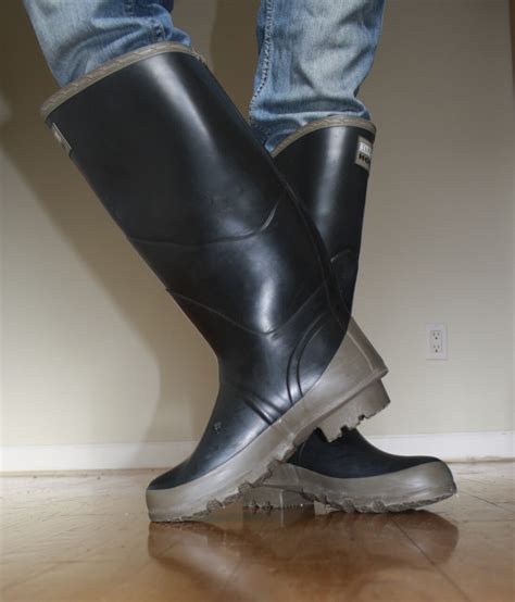 Bullseye Rubber Boots With Blue Jeans Bootedray