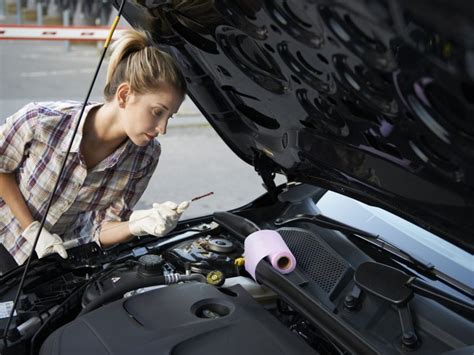 14 Easy Car Maintenance And Repair Tasks You Can Do Yourself