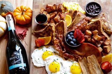 5 Places for the Best Brunch Montreal 2021 - Brunch or Breakfast?