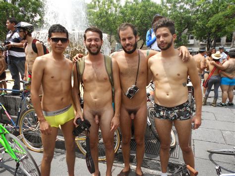 Un Lugar PaRa HOmbres Paseo Ciclista Nudista Guadalajara