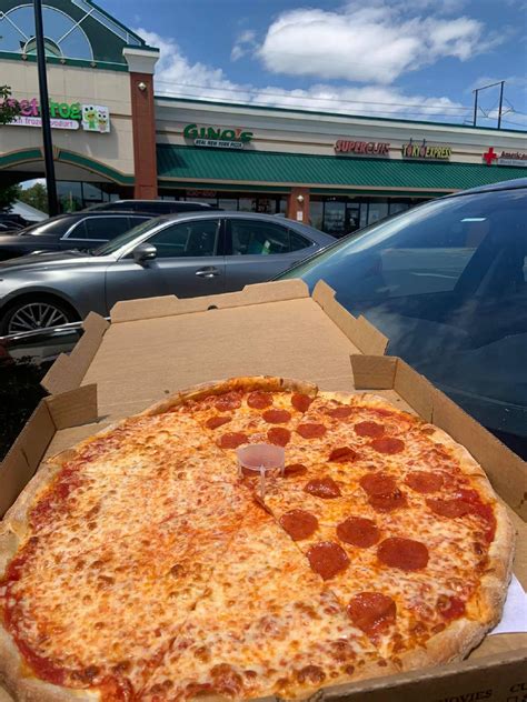 Fresh, hot and huge pies. Ginos Real New york Pizza 🍕, 3771 Renee Dr in Myrtle Beach ...