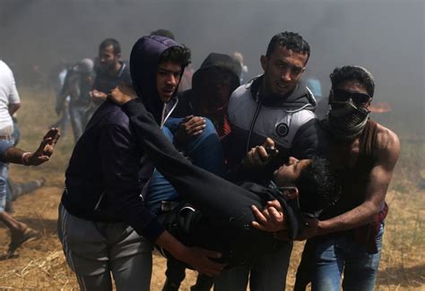Gaza Gli Scontri Al Confine Morti E Feriti La Repubblica
