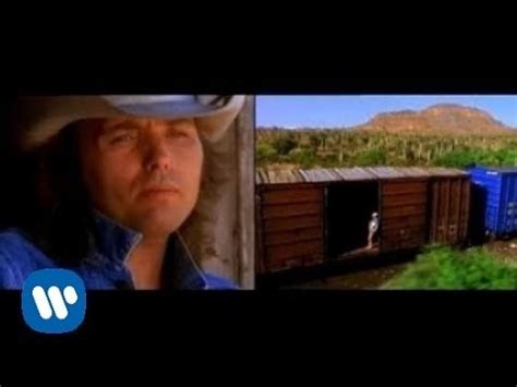 The man from nowhere (hangul: Dwight Yoakam - A Thousand Miles From Nowhere (Video ...
