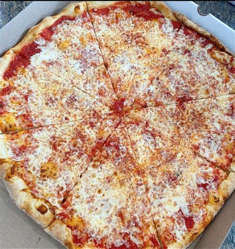 Greatest Pizzas On Instagram Savorysweetsisters Enjoying