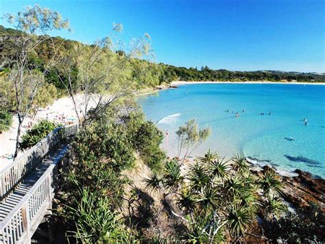 7 swimming spots and beaches in byron bay and surrounds