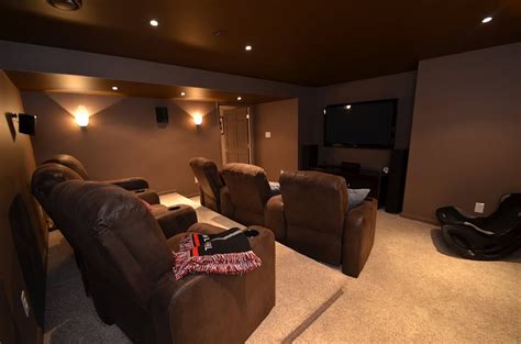 Seven Tips To Set Up A Mini Home Theater In Your Hdb Flat
