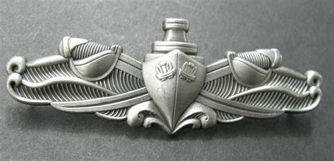 Us Navy Enlisted Surface Warfare Breast Full Service Pin Badge 275