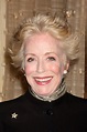 Actress Holland Taylor Finds True Love at the Age of 72 - Fame Focus