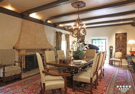 Over 100,000 spanish translations of english words and phrases. Spanish Traditional - Mediterranean - Dining Room - los ...