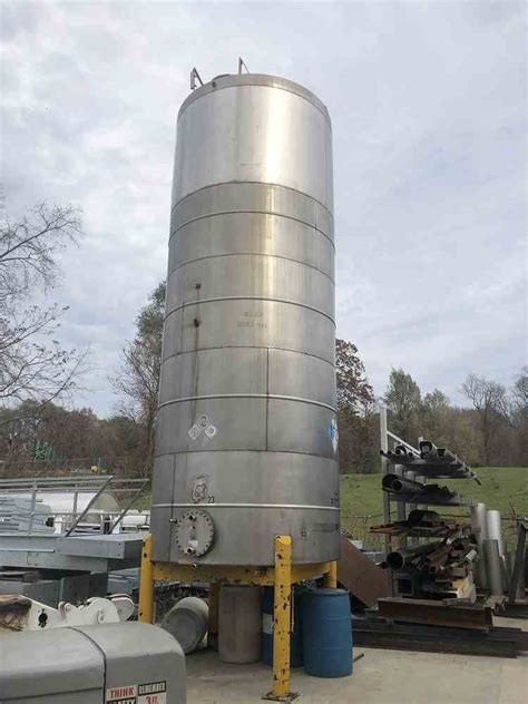 7000 Gal Vertical Stainless Steel Tank 16702 New Used And Surplus
