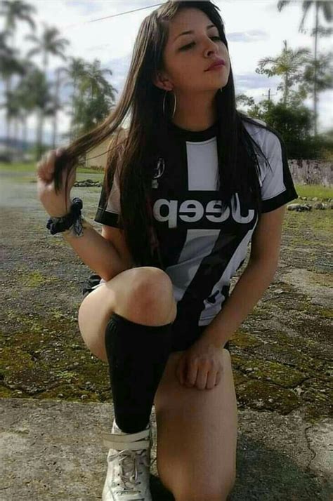 pin by yahiko paîn on futbol women sexy sports girls soccer girl sport girl