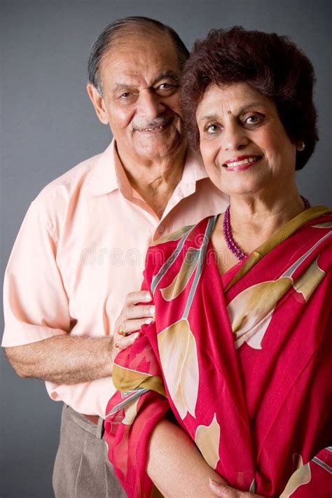 Elderly Couples Mature Couples Old Couples Couple Photoshoot Poses Couple Shoot Couple