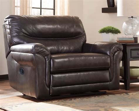 This commitment has made ashley homestore the no. HOW TO BRING HOME THE RIGHT SIZE RECLINER - Ashley ...