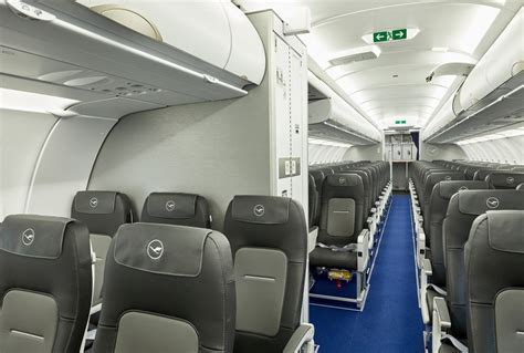 Lufthansa Startet Mit Neuer Mittelstrecken Standard Kabine Airliners De