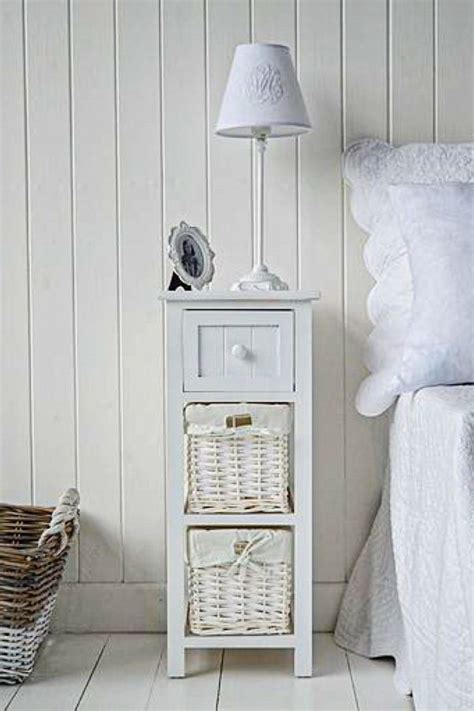47 Lovely And Cool Narrow Bedside Table Design Ideas Elisabeths Designs