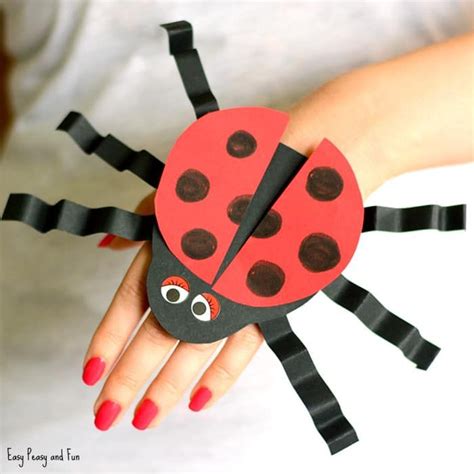Ladybug Paper Hand Puppet Hand Puppets Ladybug Crafts Halloween