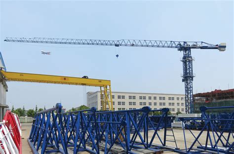 New Flat Top Tower Cranes From Comansa Cm