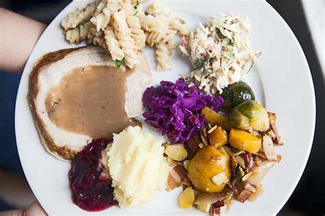 Thanksgiving Meal Leftovers 5 Tips For Safe And Tasty Food Storage