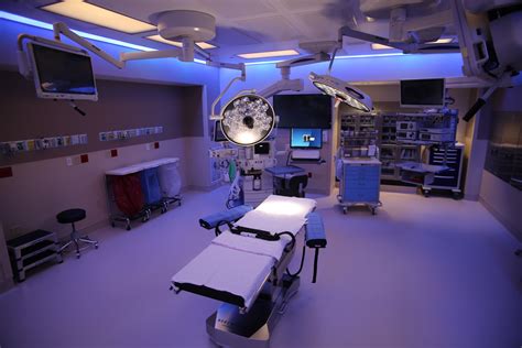Florida Hospital Tampa Womens Health Pavilion Unveils Two New Surgical