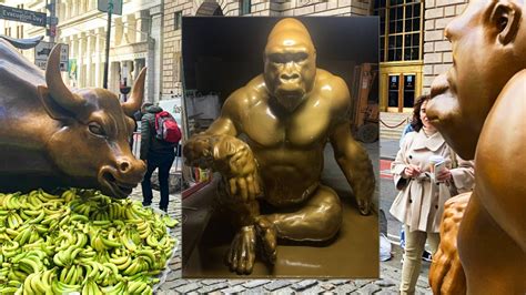 Harambe The Gorilla Faces Charging Bull On Wall Street Nbc New York