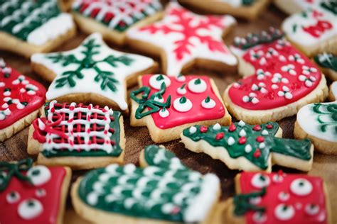 Holiday Cookie Decorating For Kids Ages 5