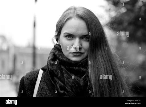Mujeres Rusas Bellas Ardientes Fotografías E Imágenes De Alta Resolución Alamy