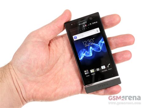 Sony Xperia U Pictures Official Photos
