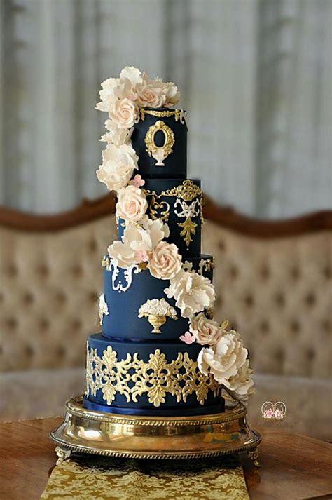 Royal And Regal Decorated Cake By Sumaiya Omar The Cake Cakesdecor
