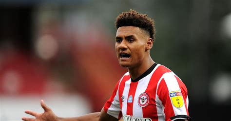 Brentford striker ollie watkins has been a man on fire in the 2019/10 sky bet championship season, scoring 25 goals in the regular season. Ollie Watkins Girlfriend : Brentford slap £15m price tag on former Exeter City star ... : A ...