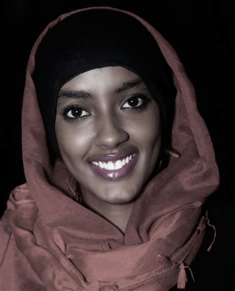 Somalibeauty Portrait Series On Somali Women Showcasing Fashion And The Beauty Of Islamic