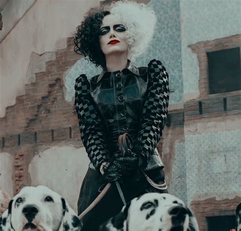 Cruella 🌼 In 2021 Cruella Cruella Deville Cute Profile Pictures