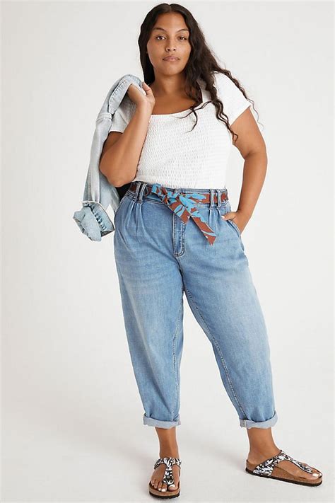 How To Style Mom Jeans 2021 Plus Size Are There Any Jeans That Are