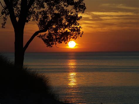 Summer Sunset On Lake Michigan By Don Newsom Summer Sunset Lake