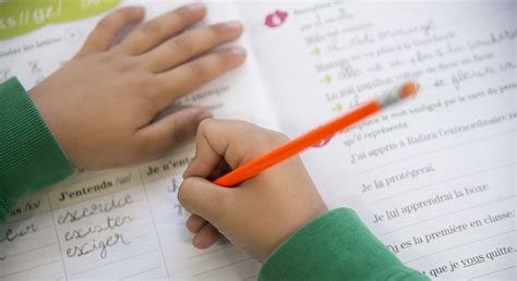 Siels de courriel, cette adro. Ma classe à la maison : mise en œuvre de la continuité pédagogique | Ministère de l'Education ...