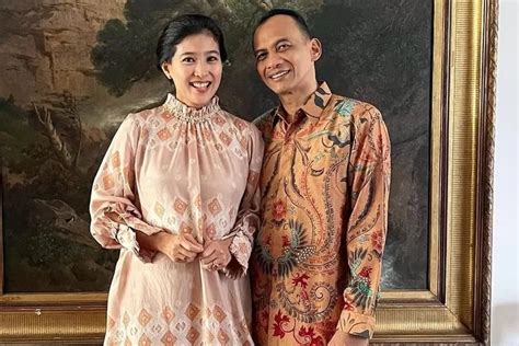 Profil Dan Agama Olivia Zalianty Artis Menikah Dengan Ndaru Kusumo