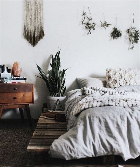 Minimalist Boho Bedrooms That Are Beyond Cute