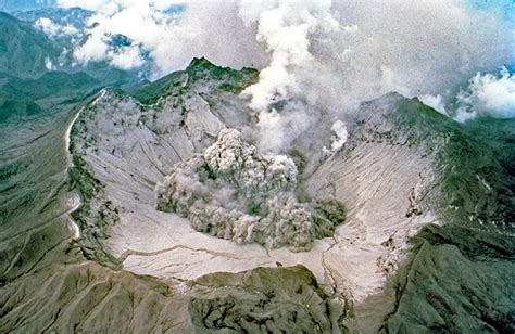 Eruption Of Pinatubo Volcano 1 August 1991 Luzon Volcanic Arc