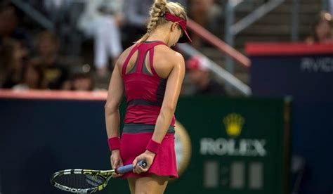 Bouchard Bounced From Rogers Cup Montreal Globalnewsca