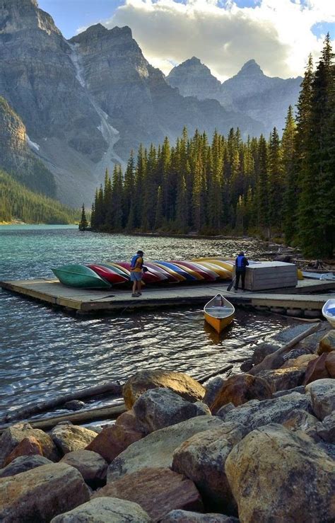 Moraine Lake Banff National Park Alberta Canada Places To Travel