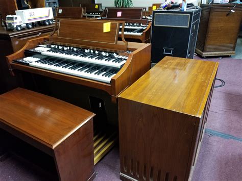 Vintage Hammond Church Organs Hammond A100 Very Nice Leslie 222