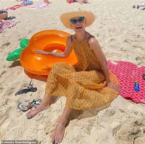 Jessica Rowe Looks Absolutely Peachy In A Vintage Frock As She Enjoys A Day At The Beach Daily