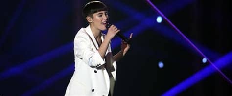Sofia tornambene (born 12 september 2003) is an italian singer. Sofia Tornambene è la vincitrice di X Factor. Sul trono "A ...