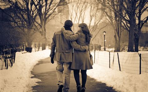 Love Couple Walking Together Wallpapers ~ Love Love Story Love